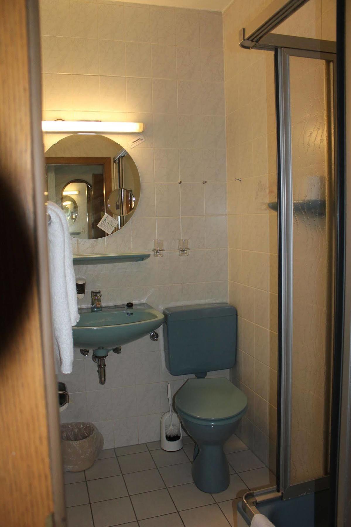 Bartels Stadt-Hotel Верль Екстер'єр фото